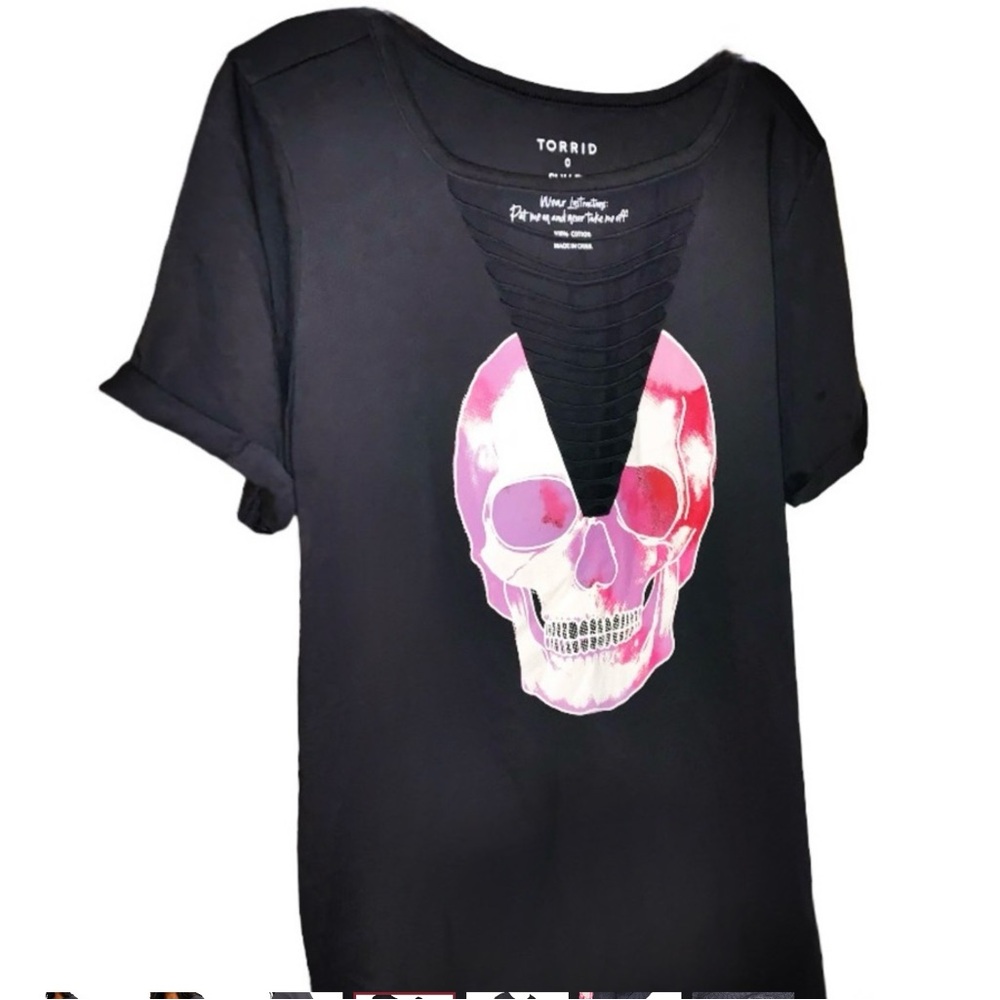Torrid Black Pink Skull Graphic Cut Out Tee - Picture 4 of 11